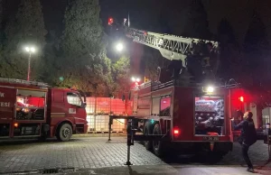 Fabrikada yangın paniği! 3 işçi hastaneye kaldırıldı